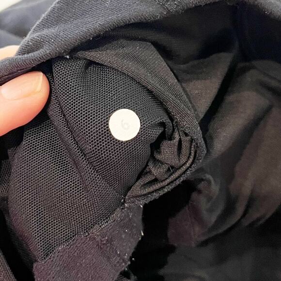 Lululemon Scoop Neck Workout Tank Top Black 6 - Picture 2 of 8